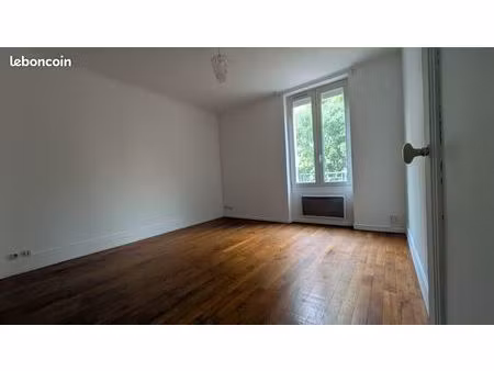 t1bis 48m² villeurbanne - charpennes