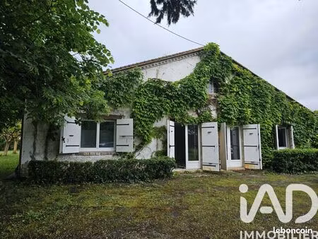 maison 7 pièces 196 m²