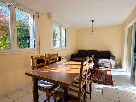 maison 2 pièces 60 m²
