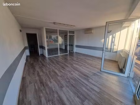 a louer local commercial 50m2 climatise