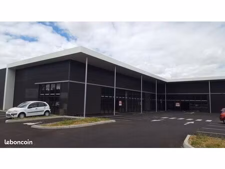 local commercial 850 m²