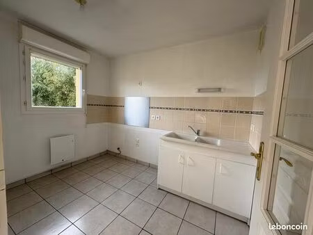 appartement 3 pièces 65 m²