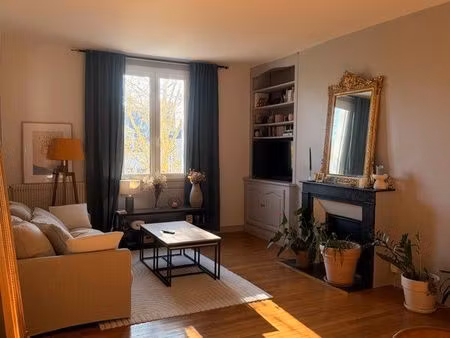location appartement meublé tours centre 84m2