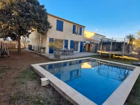 maison 100 m2 avec piscine