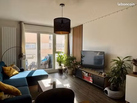 t3 70 m² - garage et balcon - secteur nancy thermal