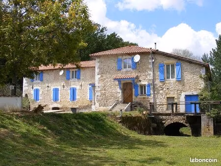 moulin 14 pièces 400 m²