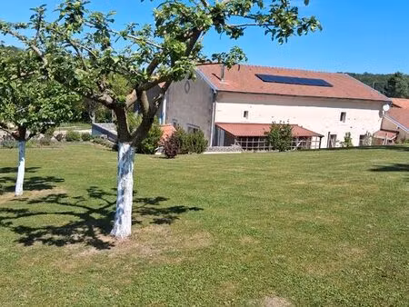 maison dans petit village