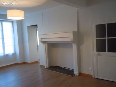 appartement rénové 43 m² lumineux – proche clamecy