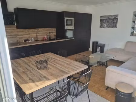 a douai  appartement familial 99 m² rénové avec vue dégagée sur deûle
