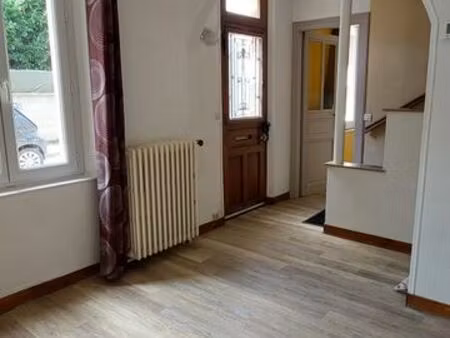 maison de ville t3 50m²