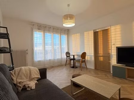 appartement t2 meublé olivet