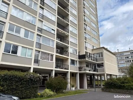 appartement 3 pièces 113 m²