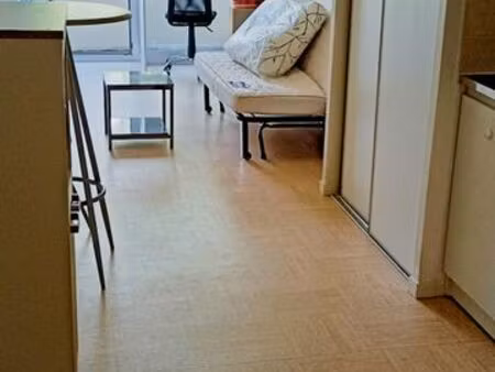 studio 20m2 balcon libre occupation