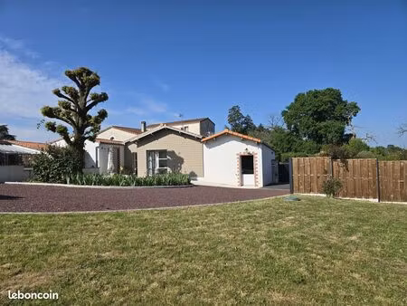 maison 3 pièces 115 m²