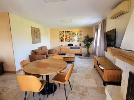 propriété 276m² de 5 logements avec piscine chauffée +13 5% rentabilité nette