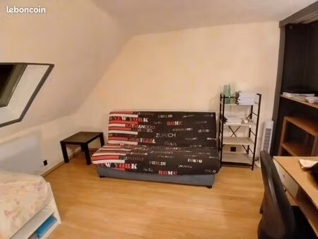 chambre meublée