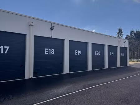 box de stockage 25 m2 neuf a louer