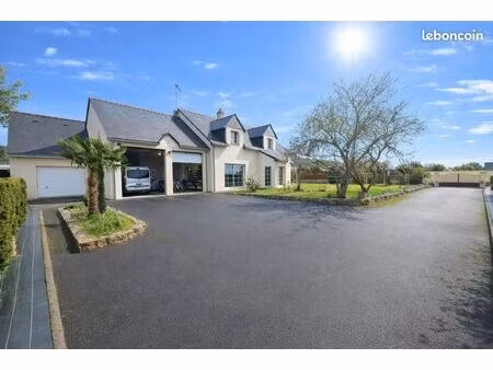 maison 7 pièces 176 m²
