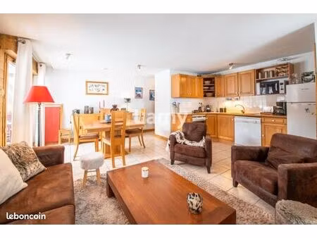 appartement 5 pièces 77 m²