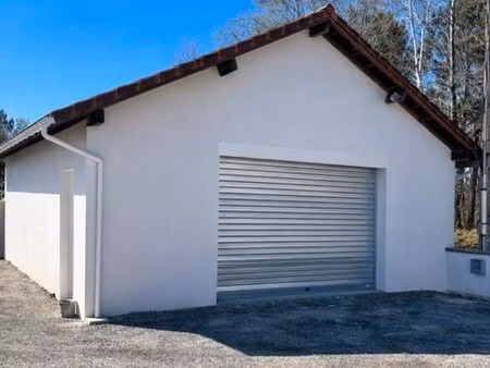 local/dépôt/bureau