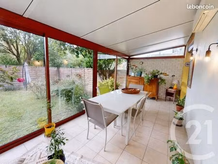 maison 5 pièces 92 m²