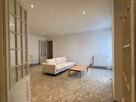 appartement t4 104m2  charme ancien et rénové en 2025