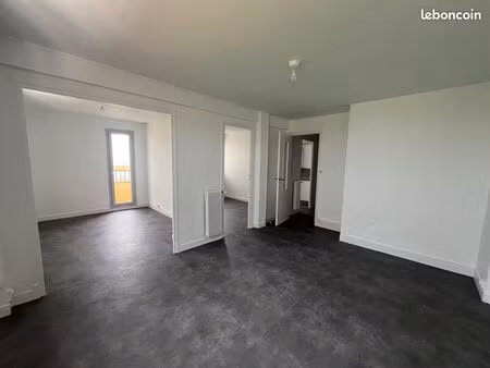 t4 rénové et lumineux - résidence sécurisée - 67 m²