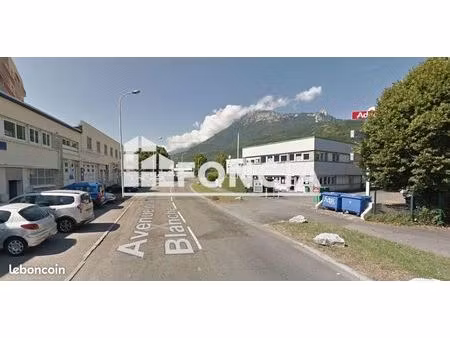location - bureau - 30 m² - 3 080 /an hc ht - 256 66 /mois hc