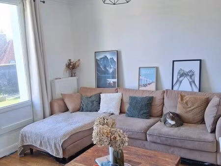 appartement 75 m2 centre ville avec terrasse