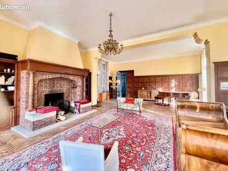 appartement 6 pièces 280 m²
