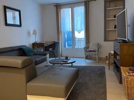 beau duplex rénové  meublé et climatisé