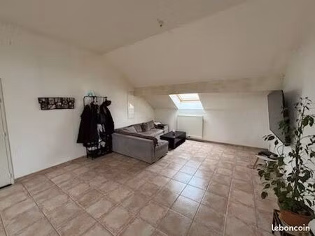 grand appartement 140 m²   3chambres  4 pièces