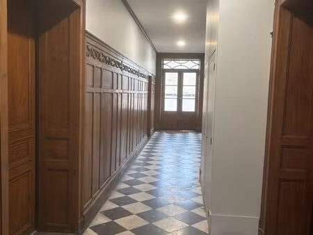 location appartement meublé 2 pièces 41 m²