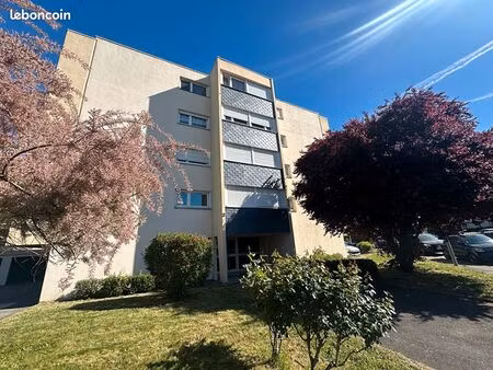 appartement 3 pièces 65 m²