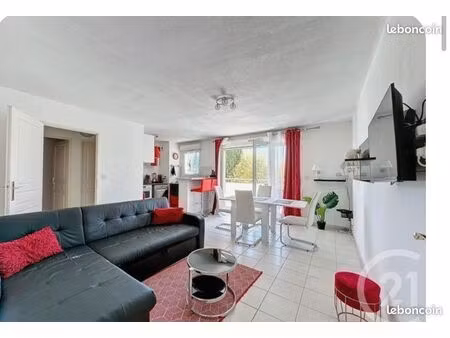 t3 tout meuble toutes charges comprises