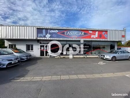 local commercial 1 130 m²