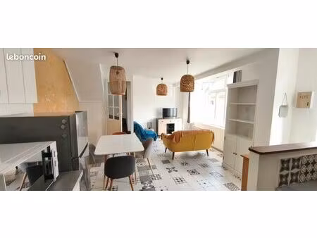 location maison 70m2