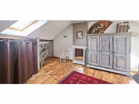 maison de ville 5 pièces 140 m²