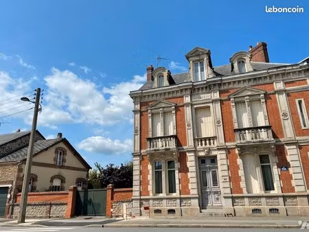 maison 7 pièces 138 m²