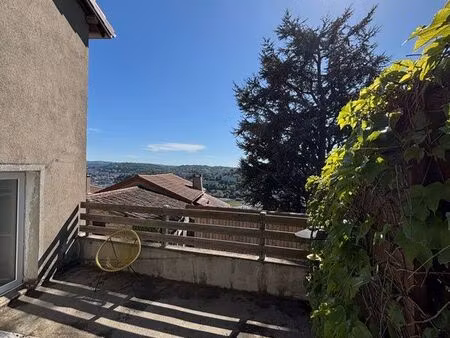 maison de village la tour en jarez
