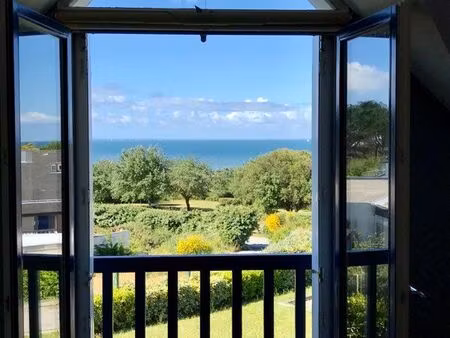 duplex magnifique vue mer 150 metres plages des govelins