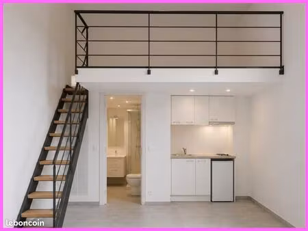 studio en duplex 17m² centre-ville proche iut/fac – louvre - etudiants uniquement