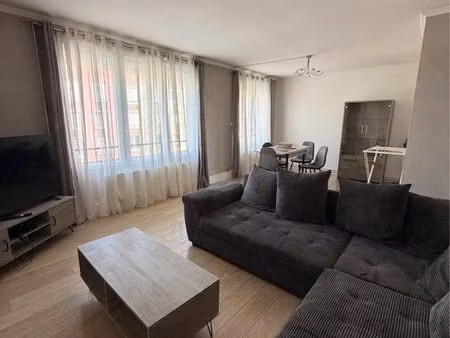 apt 68m2