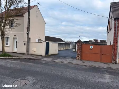 loue box garage à crepy en valois