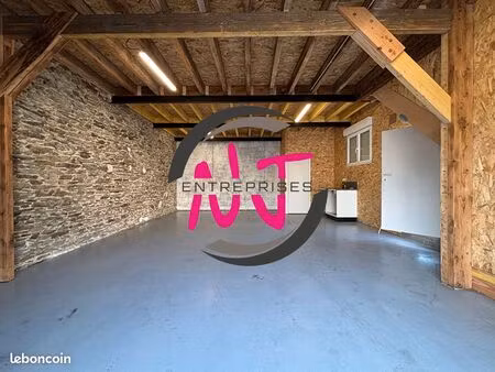local 98 m² feneu