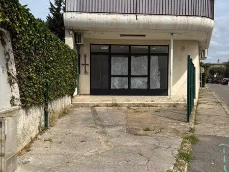 local commercial 62m2 emplacement stratégique à lunel
