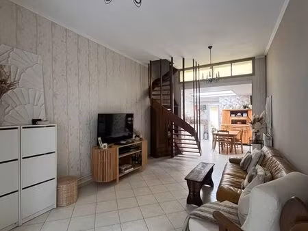 maison 1930 - 3 chambres et extérieur
