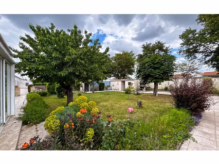 maison dompierre-sur-mer m² t-5 à vendre  353 600 €