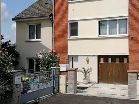 maison tinqueux quartier calme