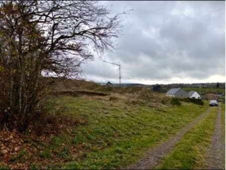 terrain 1557 m² perpezat
